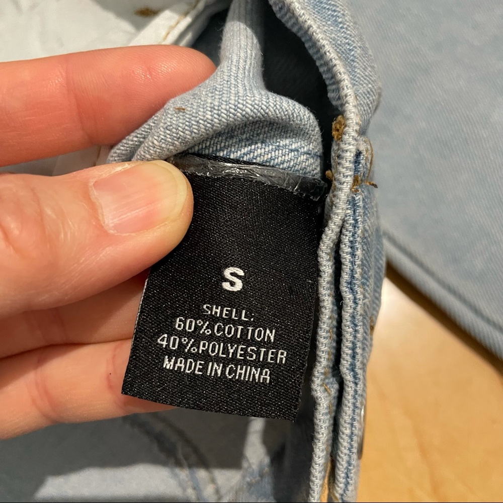 NWT women’s jean jacket - Picture 5 of 11